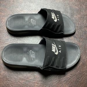 *SOLD* Nike Air Camden Slides *SOLD*